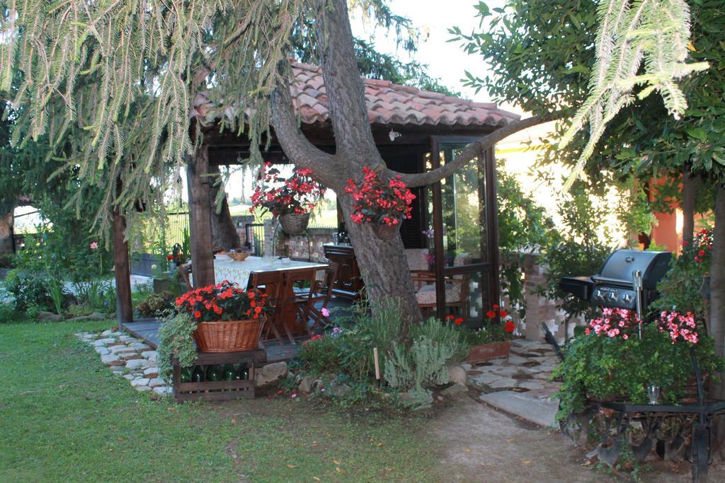 Casa Giuliana Guest House Calosso Exterior foto